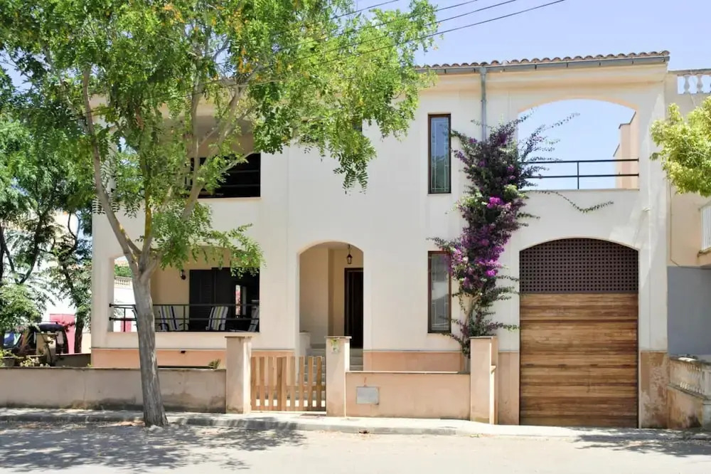 House in SIllot near Sandy Beach