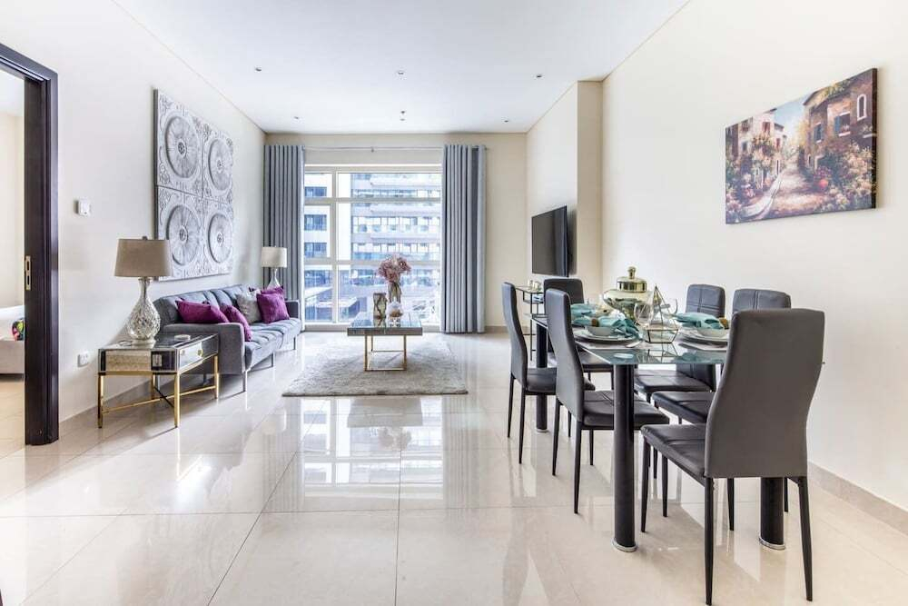 1BR Apartment in Dubai Marina Amazing Balcony