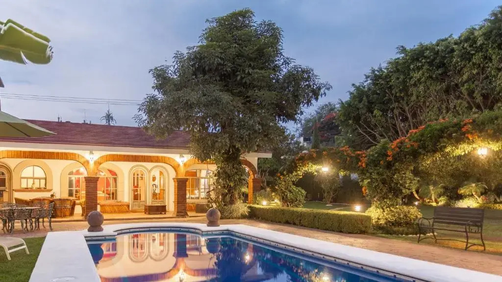 Residencia Jardin Real