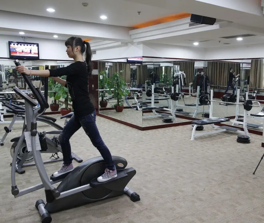 Yiyang Huatian Hotel