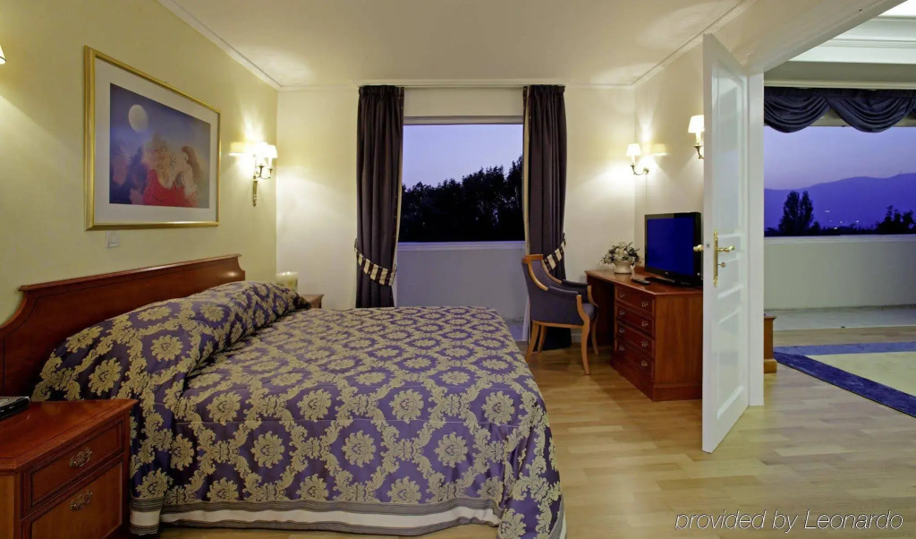 Theoxenia Palace
