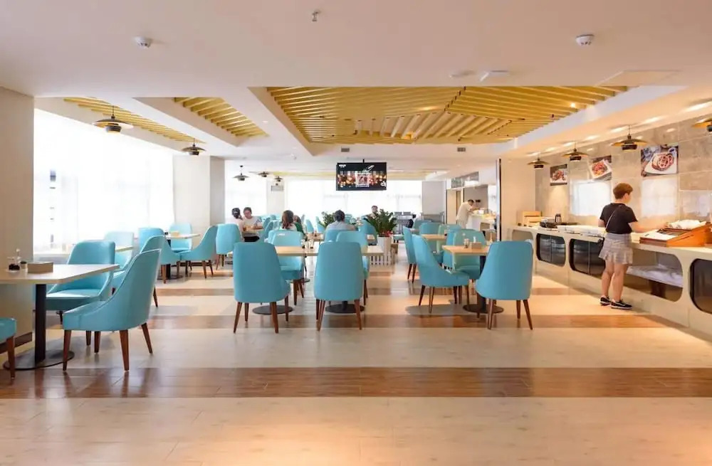 Howard Johnson Life Changrong