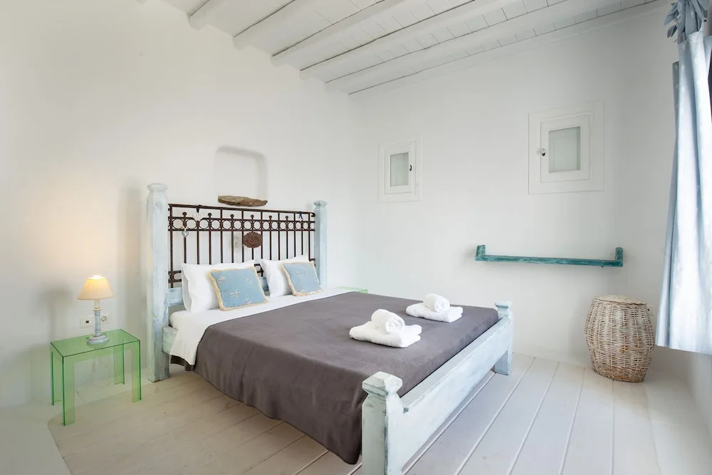 Glorious Aegean View Pool Villa Pharos