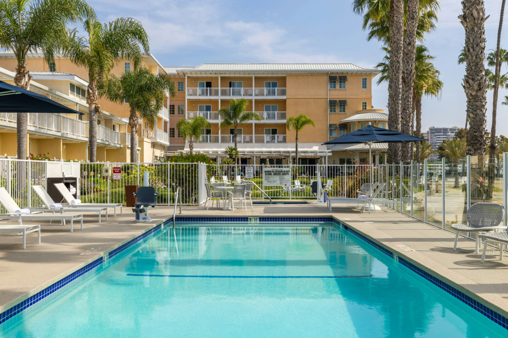 Jamaica Bay Inn Marina Del Rey Tapestry Collection by Hilton