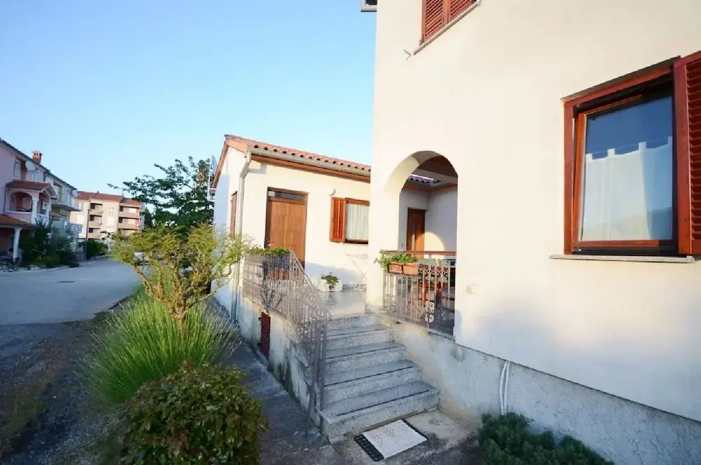 Apartment Ljiljana