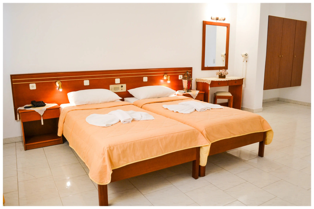 Dolphin Hotel Apartments