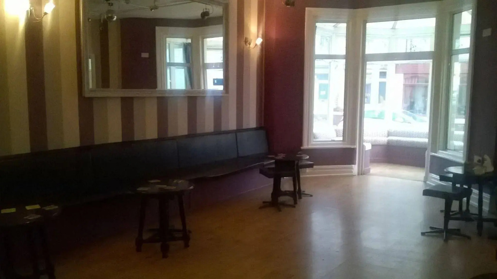 The Cressington Hotel