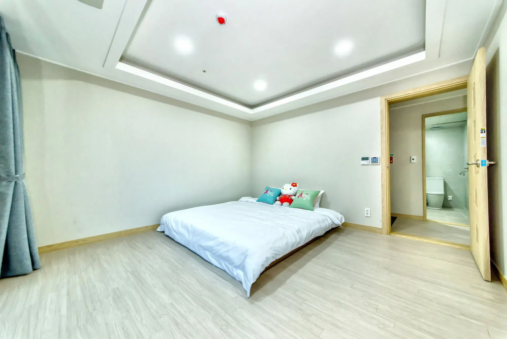 Blue Whale Resort