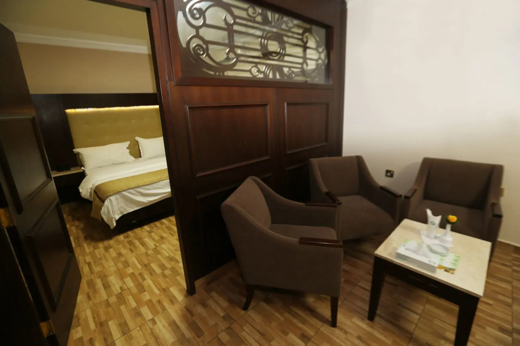 Al Zaitouna Hotel