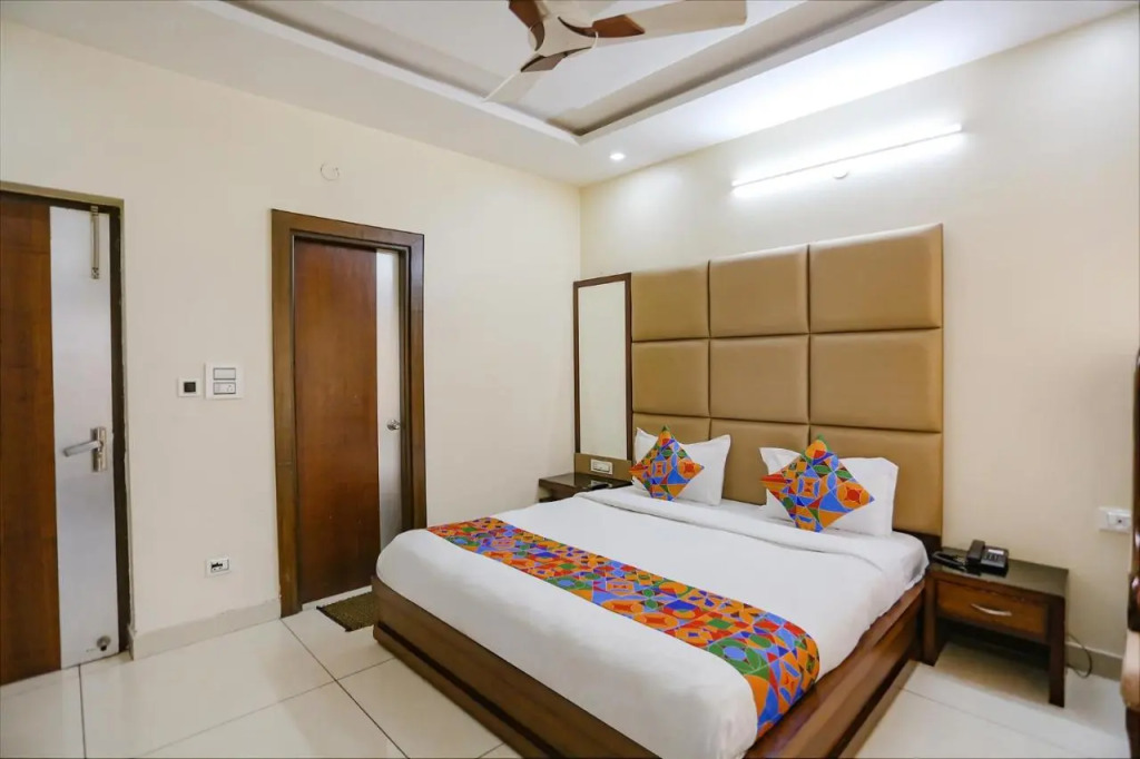 FabHotel Winterline Inn