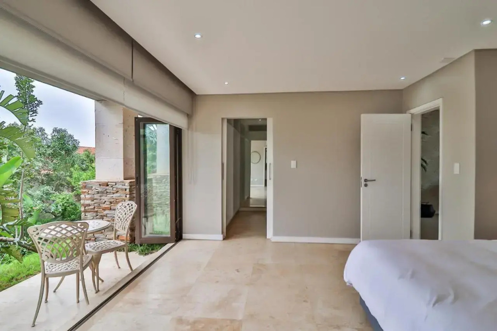 6 Crystal Cove Zimbali 5 Bedroom ZPS6