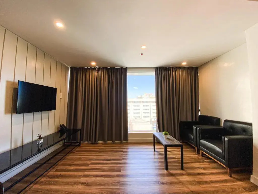 Wesfame Suites