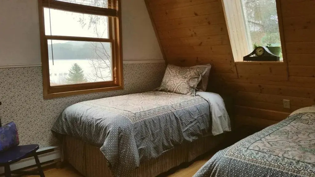 Dolphin House Bed and Breakfast