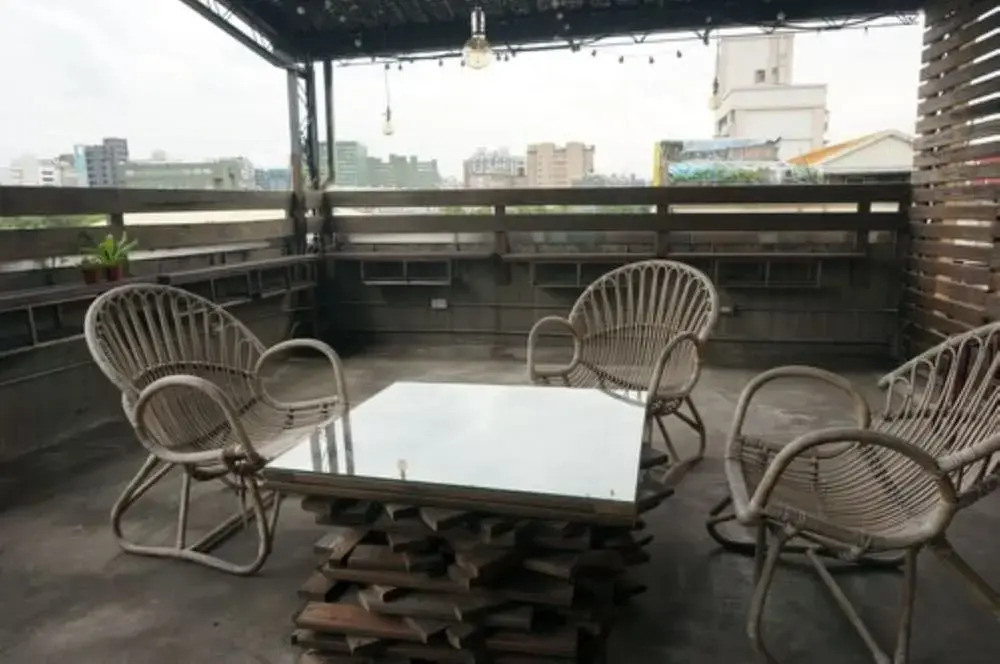 Five Elements Hostel Taipei