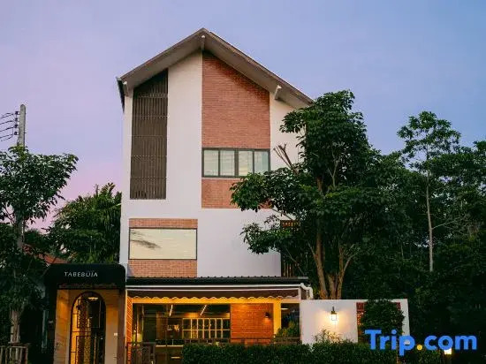 Tabebuia House