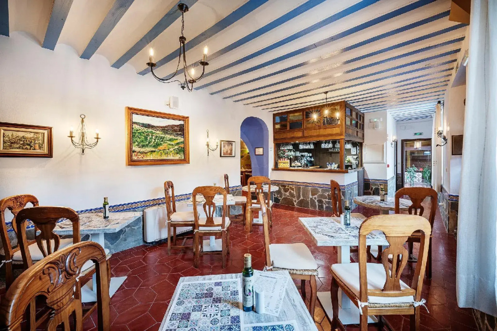 Beneste Cazorla Hotel