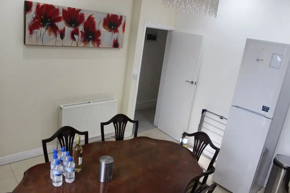ADVO Aparts Guest Hotel