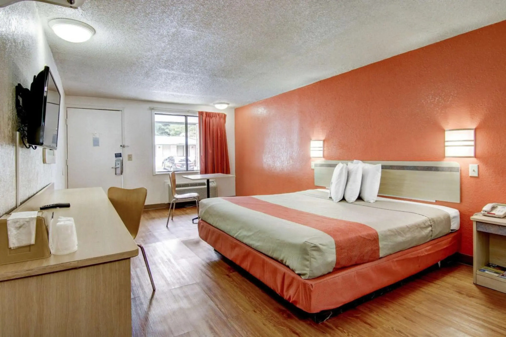 Motel 6-Union City, GA - Atlanta Airport