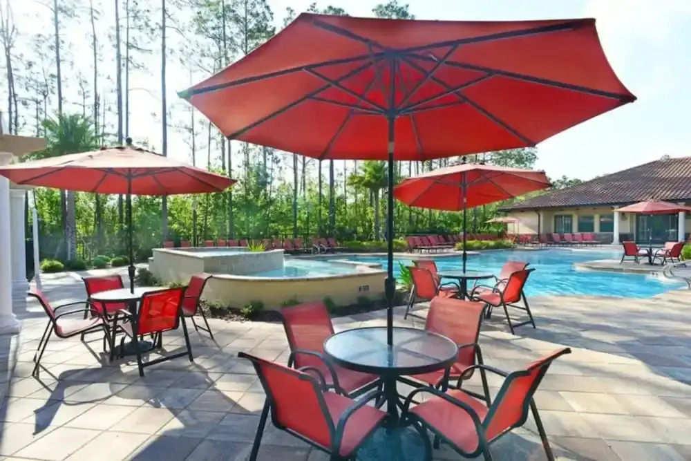 Tropical Fountains condo