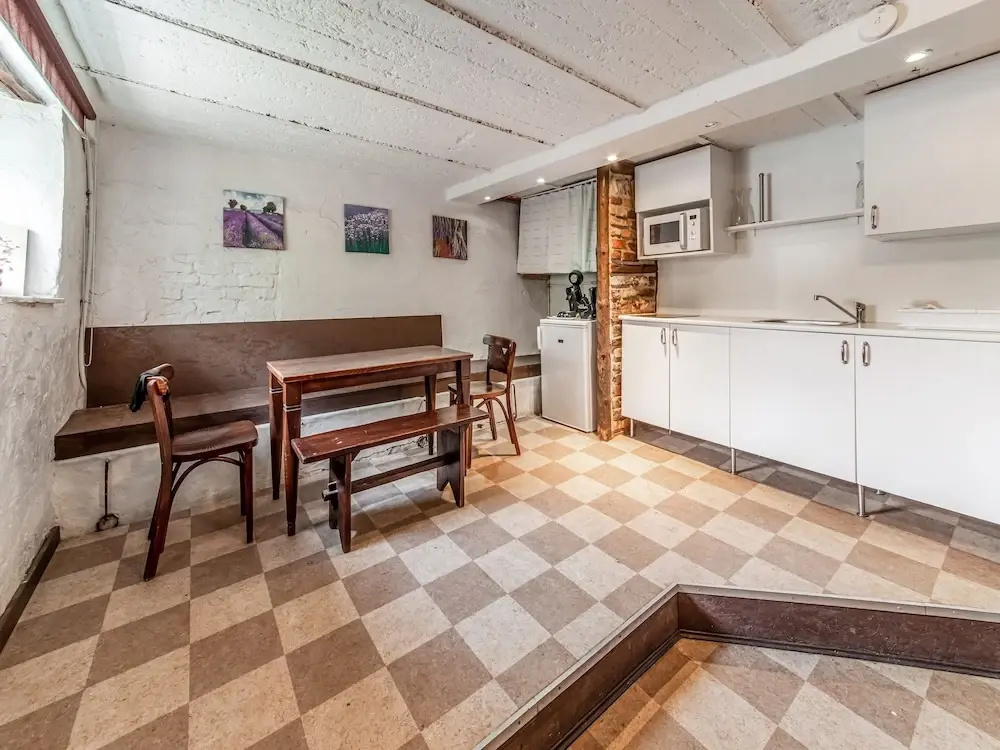 Cosy Holiday Home in Cherain near Forest