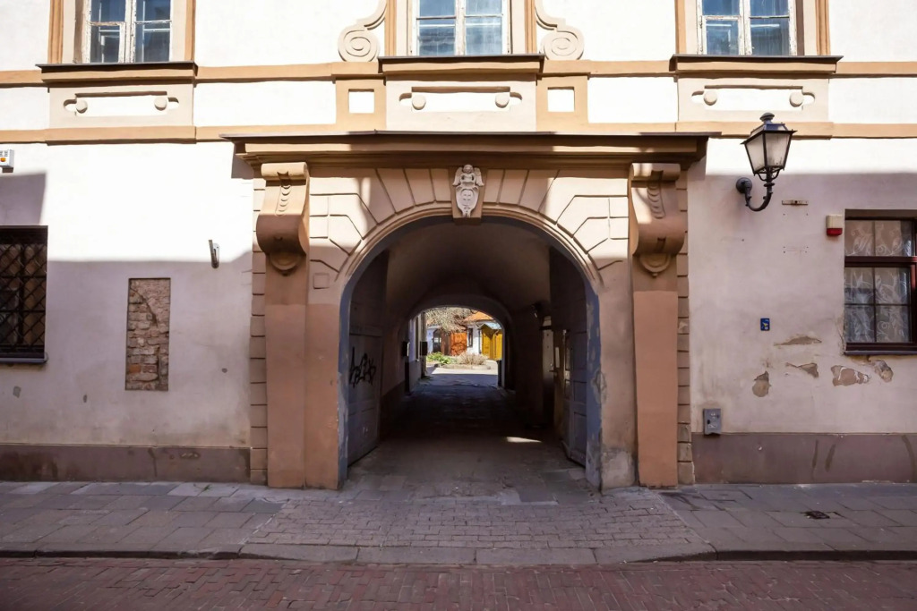 #stayhere - Historic Vilnius Old Town Chic Studio