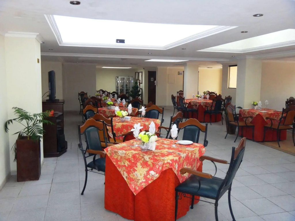 Casa Blanca Hotel