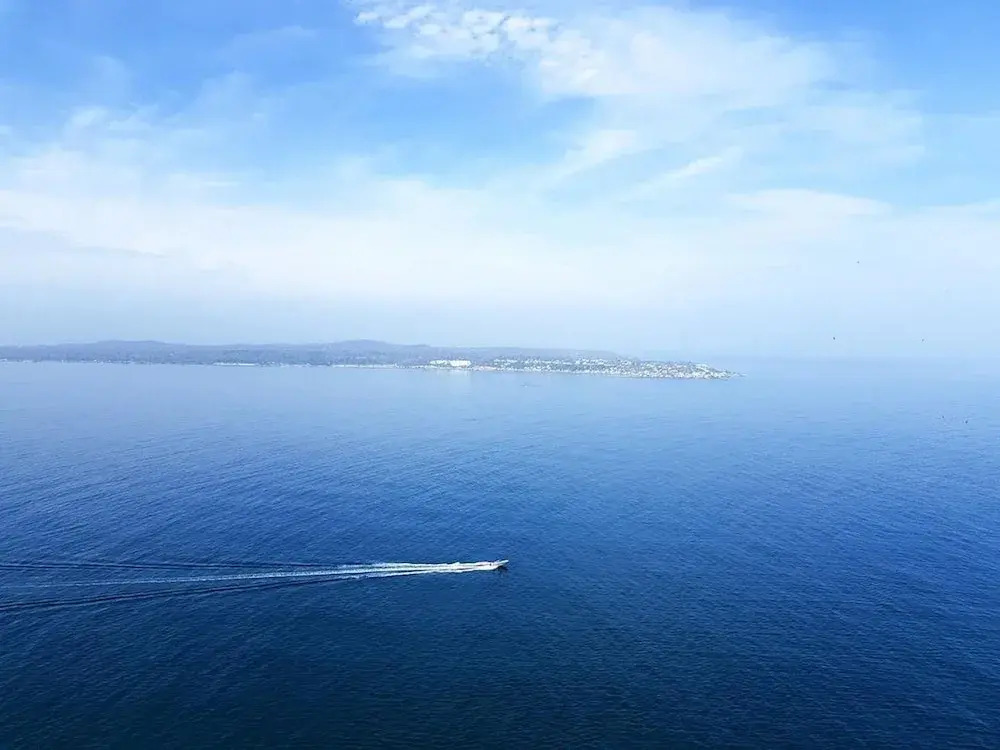 1 Bedroom Ocean View Apartment