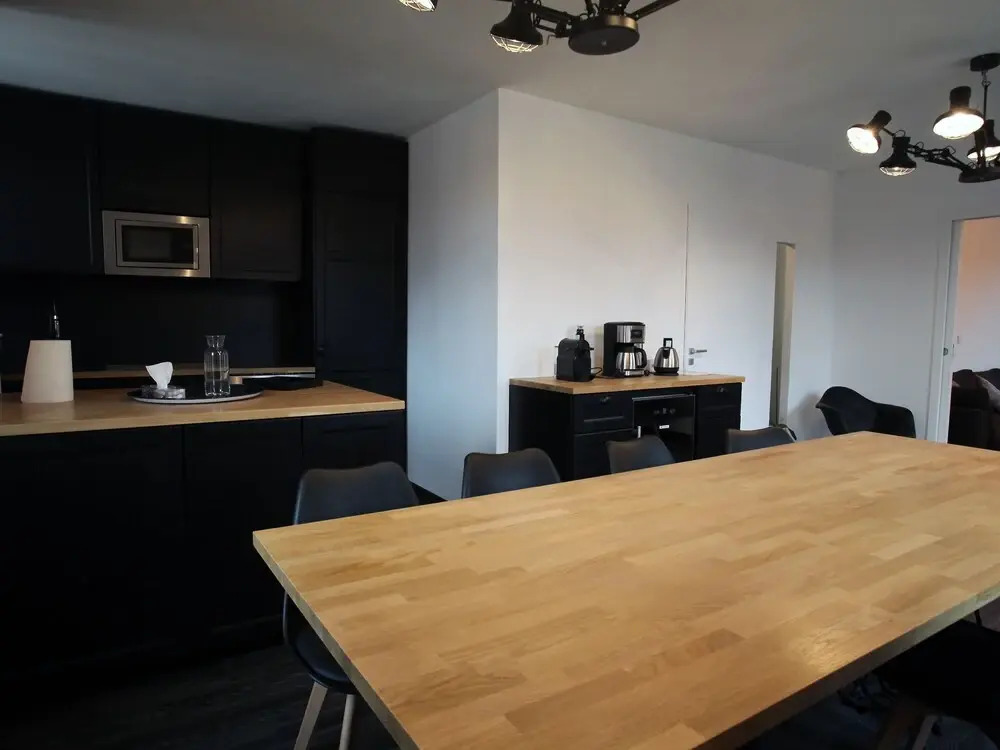 2 bd apartment with sauna- center Annecy