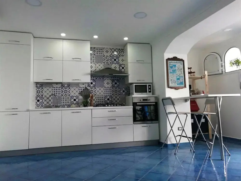 Mareluna Holiday Home