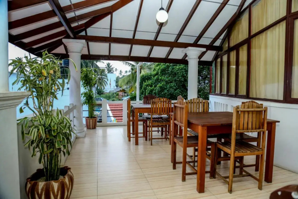 Garden Inn