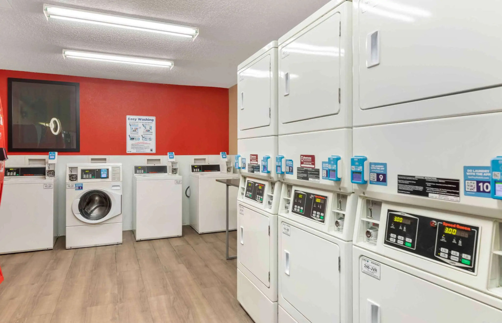 Extended Stay America Suites - Bakersfield - California Avenue