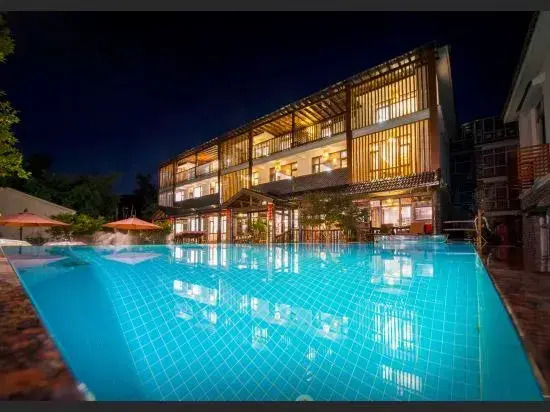 Yunqi · She Hostel