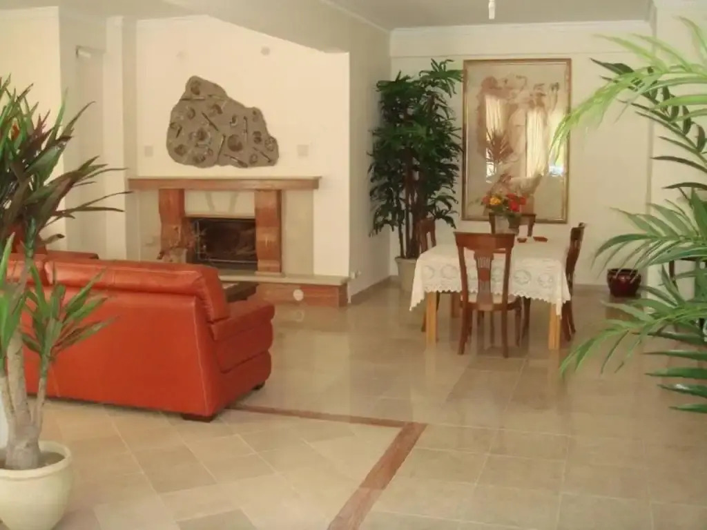 Hotel Eden