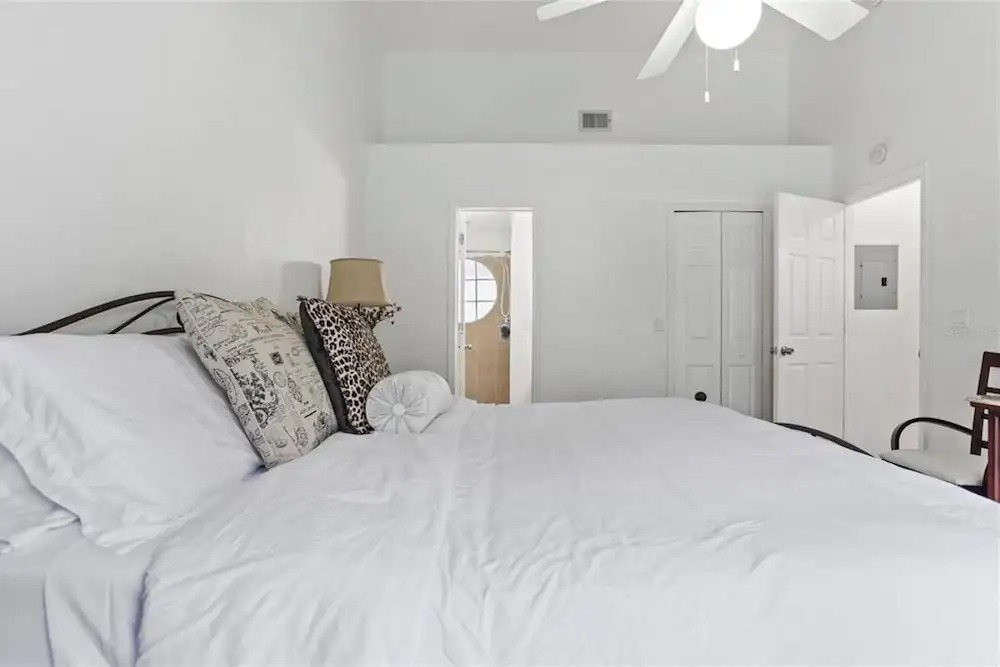 2036 Royal Palm Bay