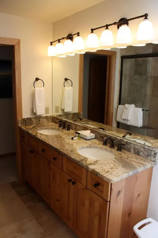 Woods Manor 302A - 2BR Condo