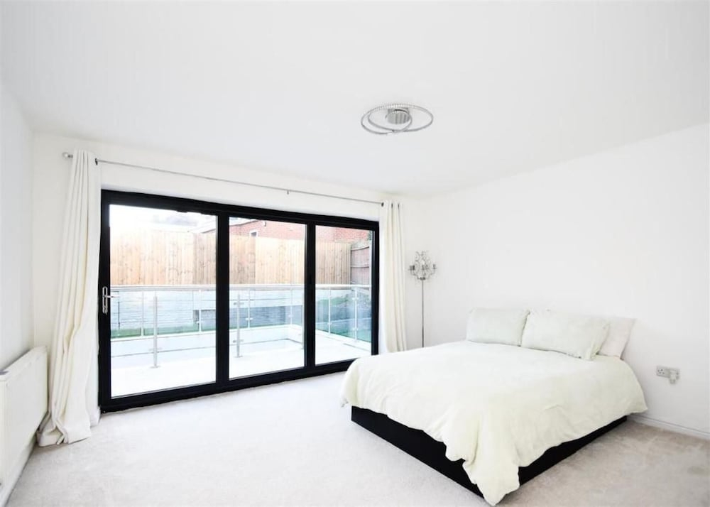 Cozy City Retreat in Wolverhampton