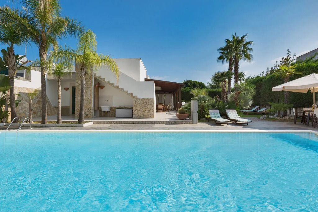 Villa Goccia by BarbarHouse
