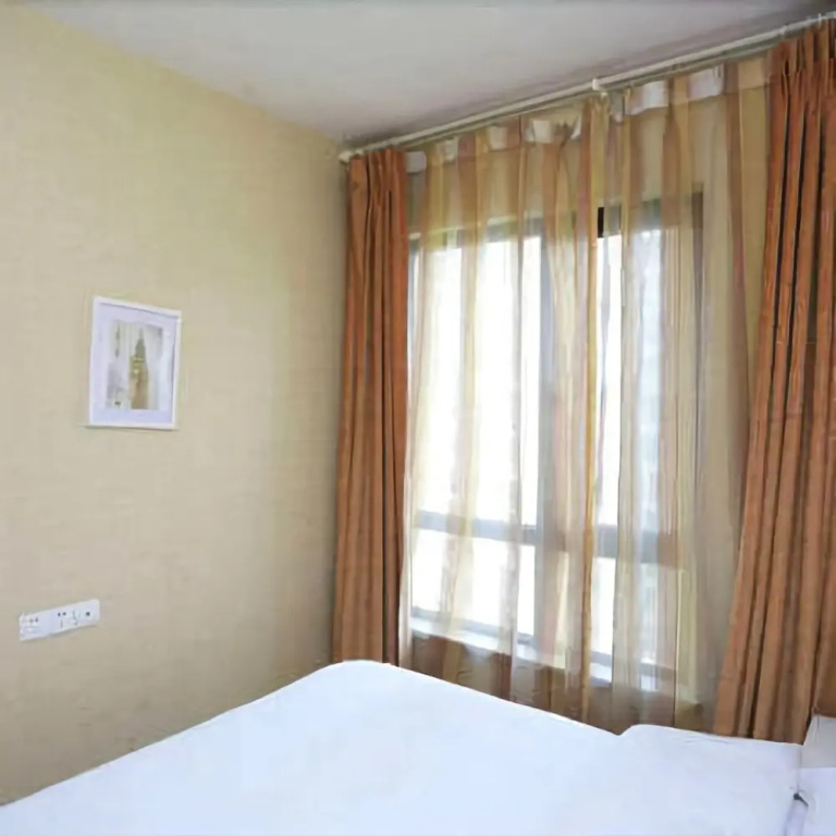 City Express Hotel