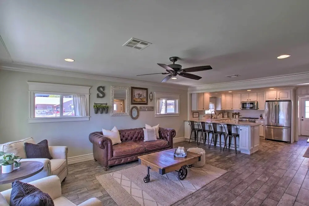 Families w/ Pets Welcome! Dtwn Gilbert Retreat