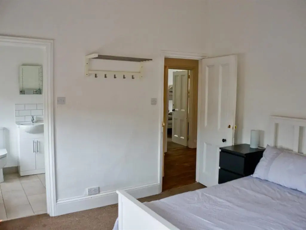 Corner House Apartment