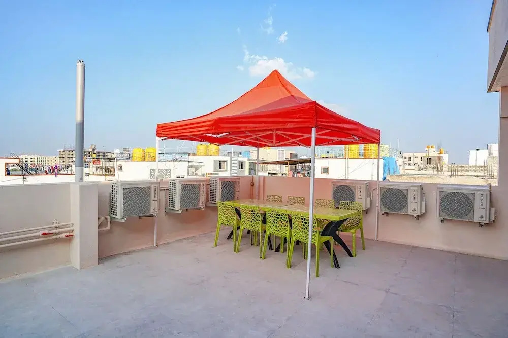 FabHotel Galaxy Heights - Nagavara