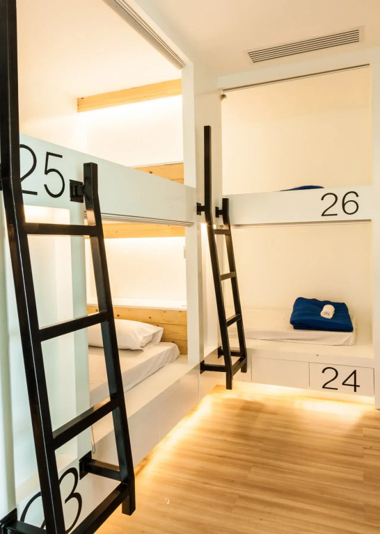 Travel Light Hostel Pattaya