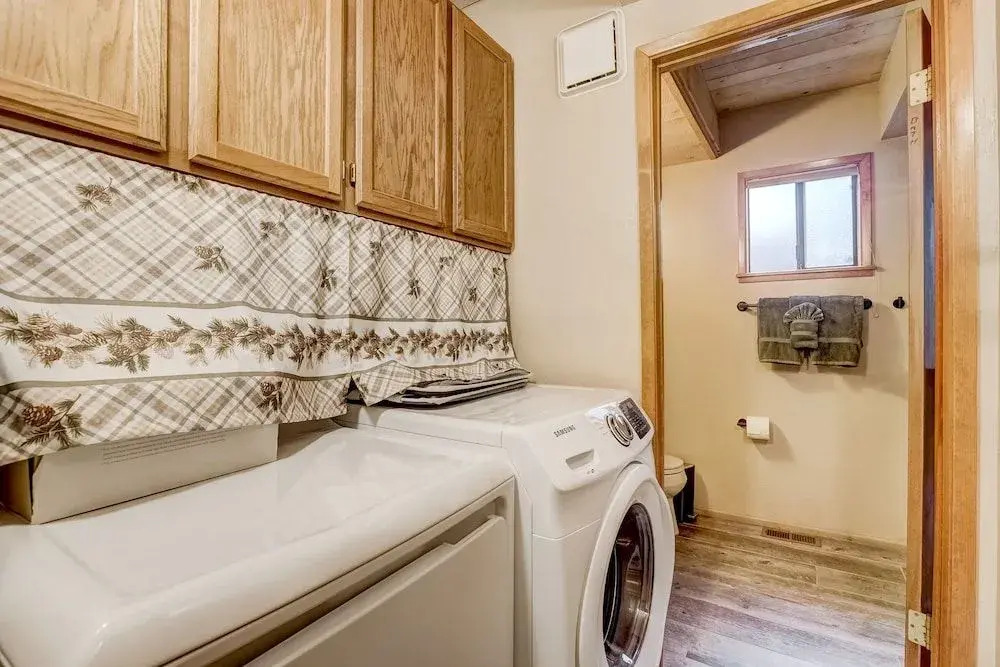 Serenity at Tahoe Donner | Peaceful, Close to Ski & Lake