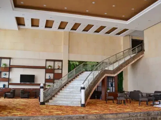 Ripple Hotel (Weihai Wendeng Bus Station)