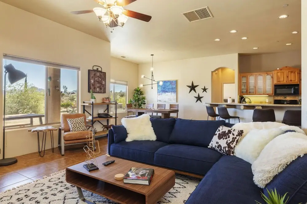 Horizon House Hot Tub, Fire Pit & Bbq Adobe In Jt 4 Bedroom Home by RedAwning