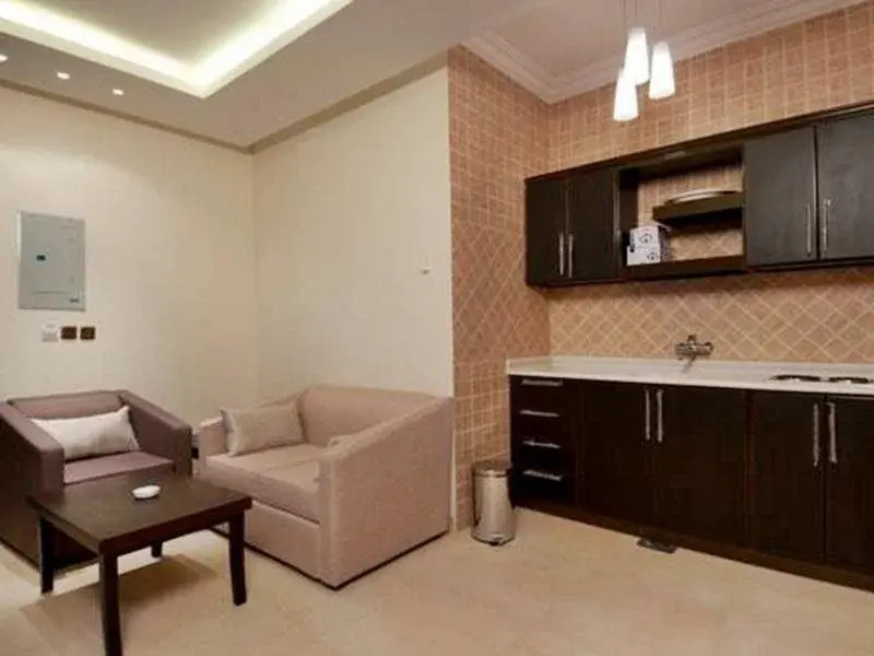 Dior Apartments