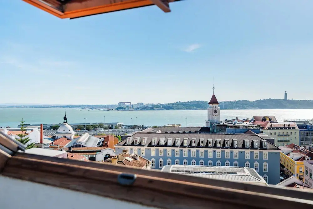 Bica's River View Duplex