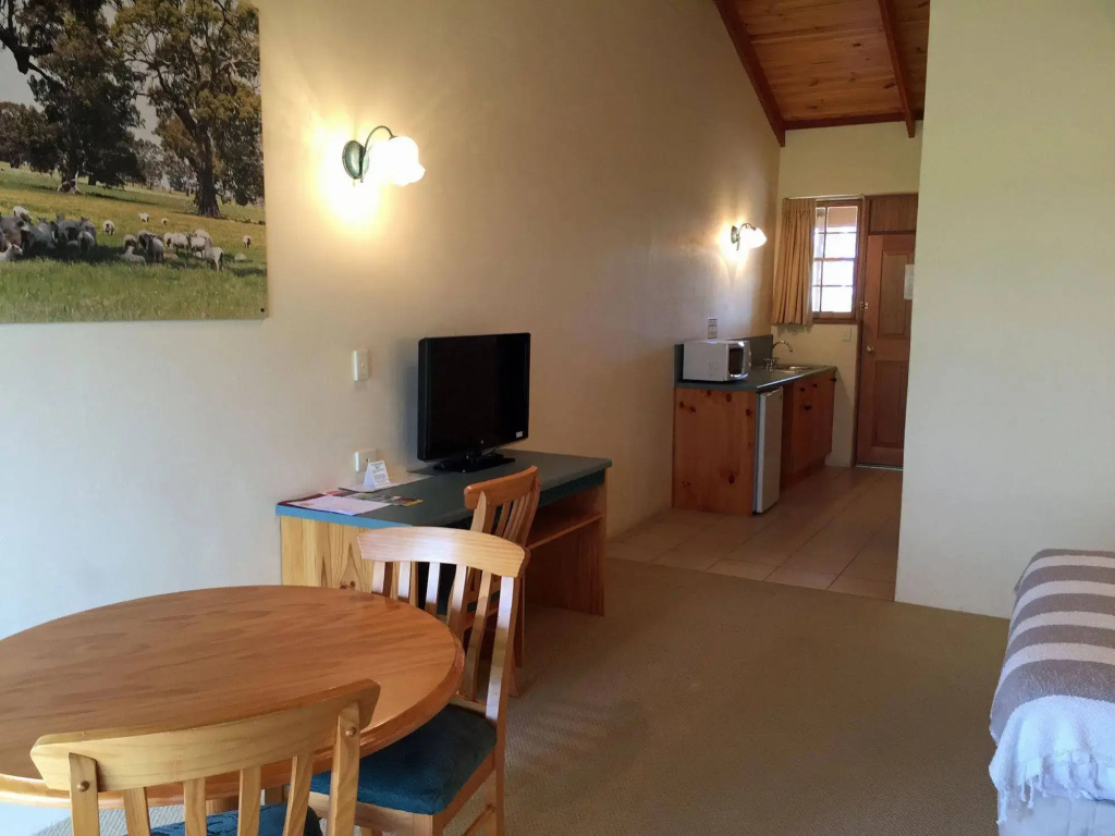 Coonawarra Place Motor Inn