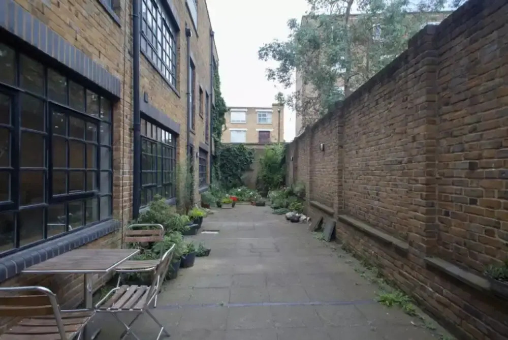3 Bedroom Contemporary Home In Shoreditch