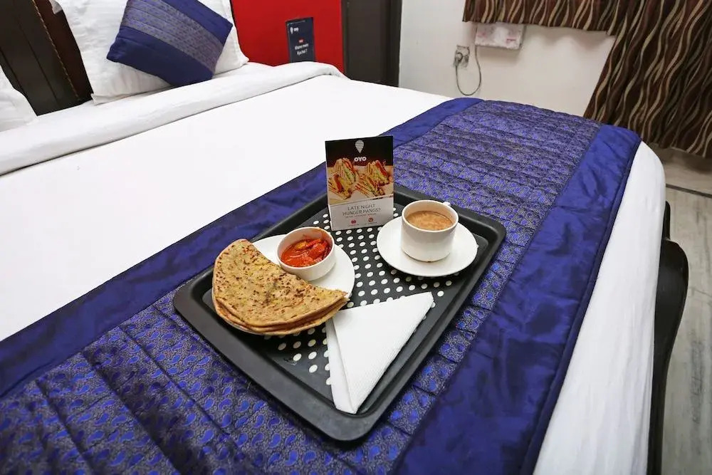 Royal Inn by OYO Rooms
